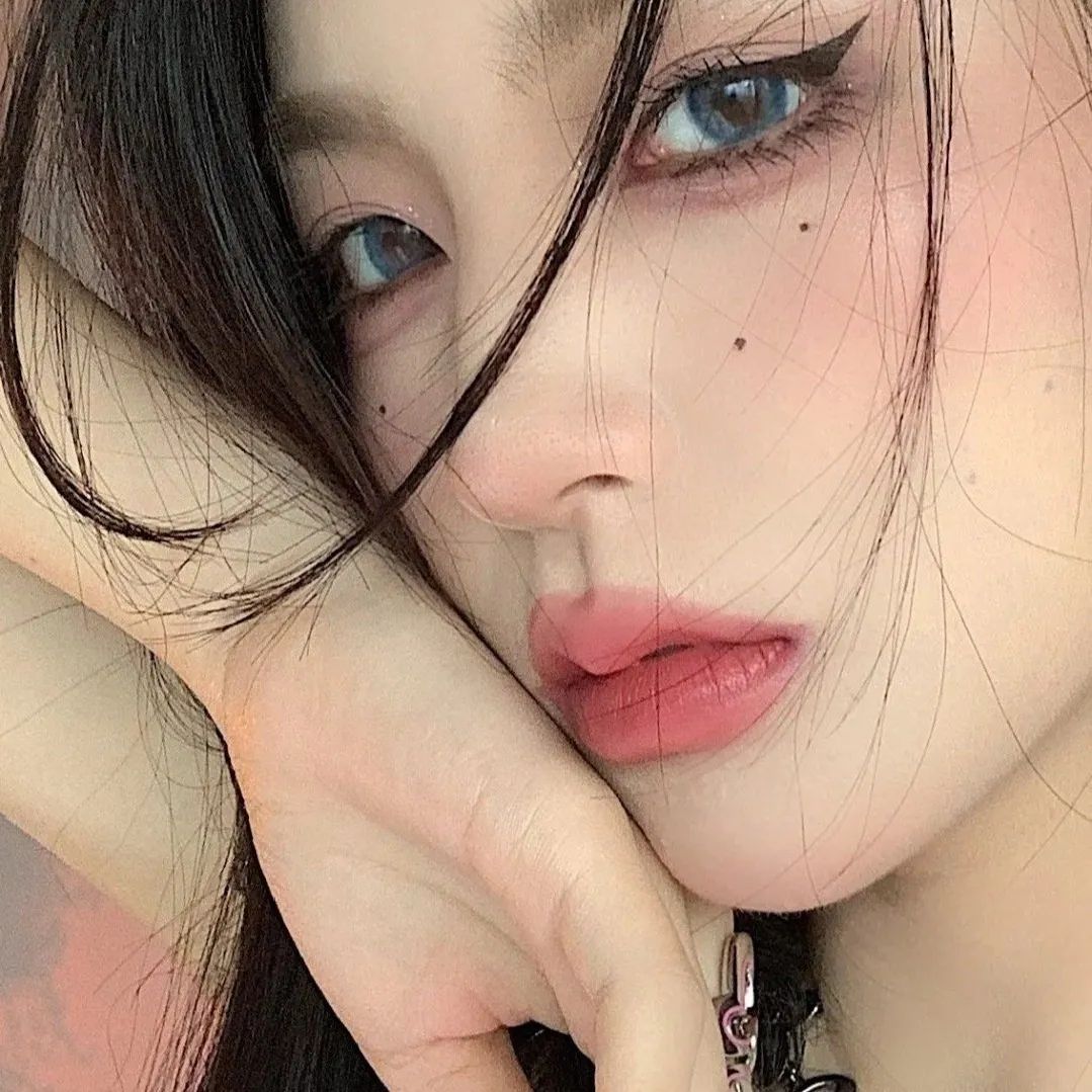 女生头像ins高级质感（高级冷淡ins风女生头像）-11