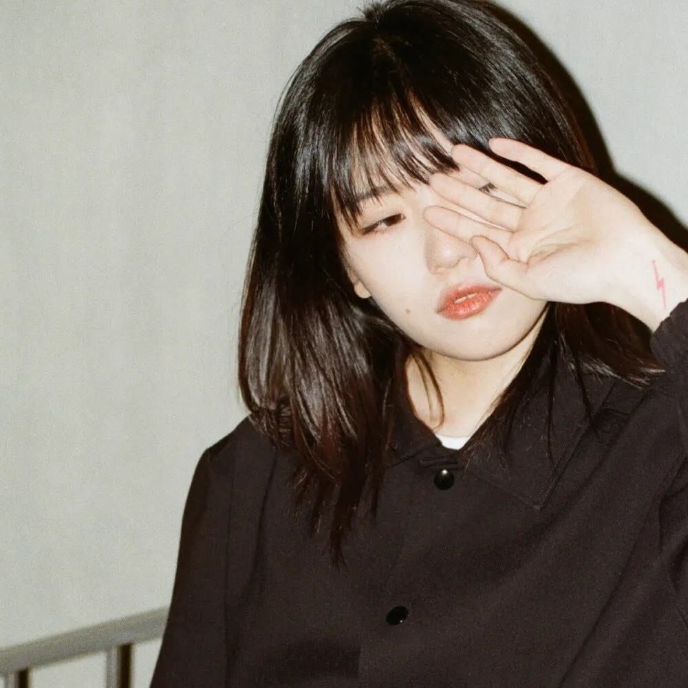 女生头像ins高级质感（高级冷淡ins风女生头像）-1