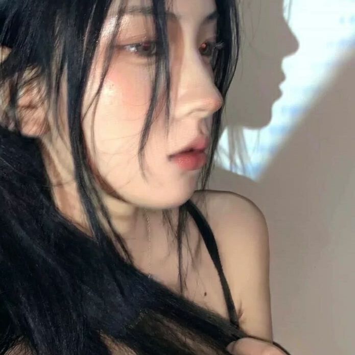 女生头像ins高级质感（高级冷淡ins风女生头像）-4